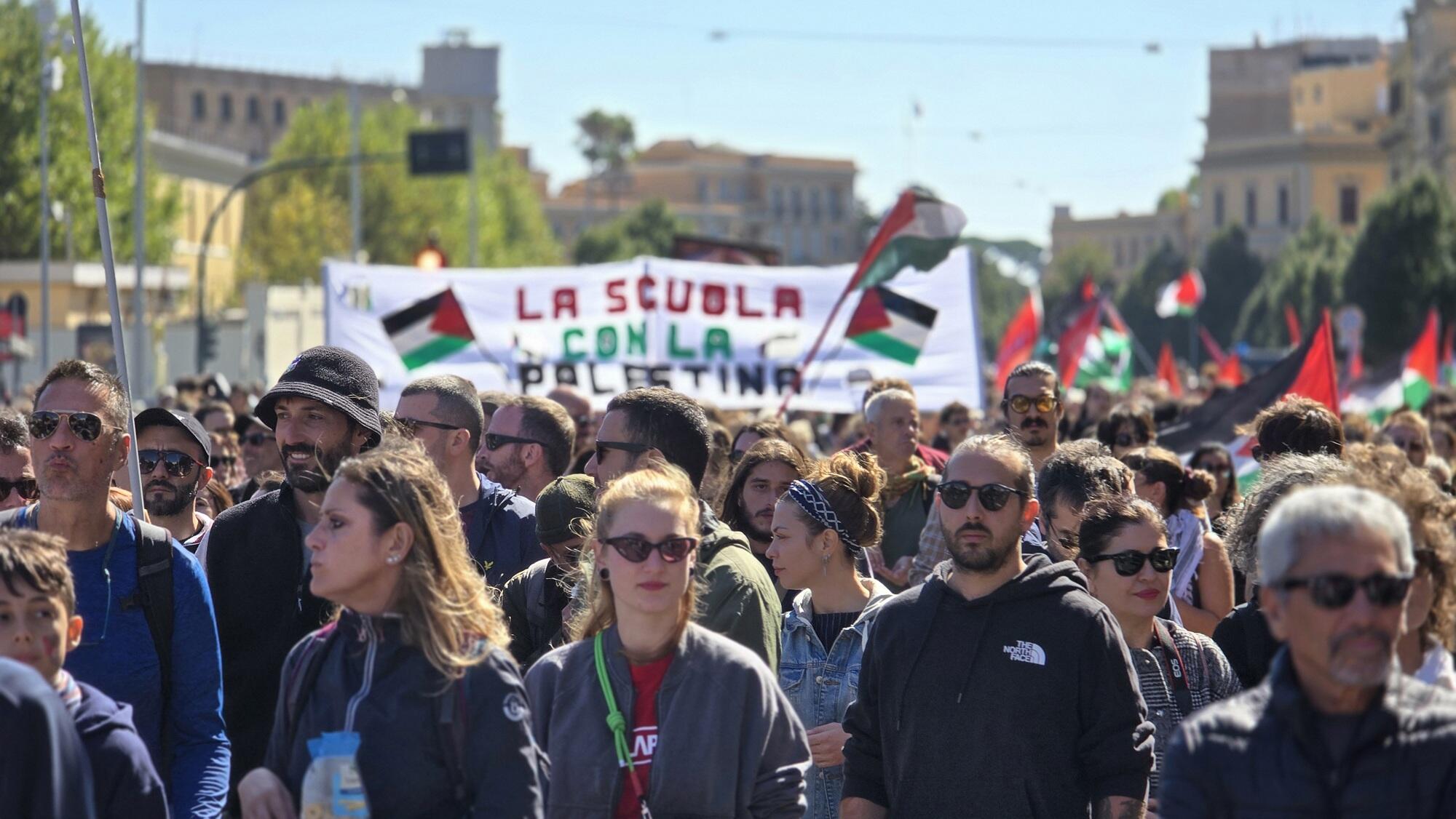 Manifestaciones flotilla Italia - 2